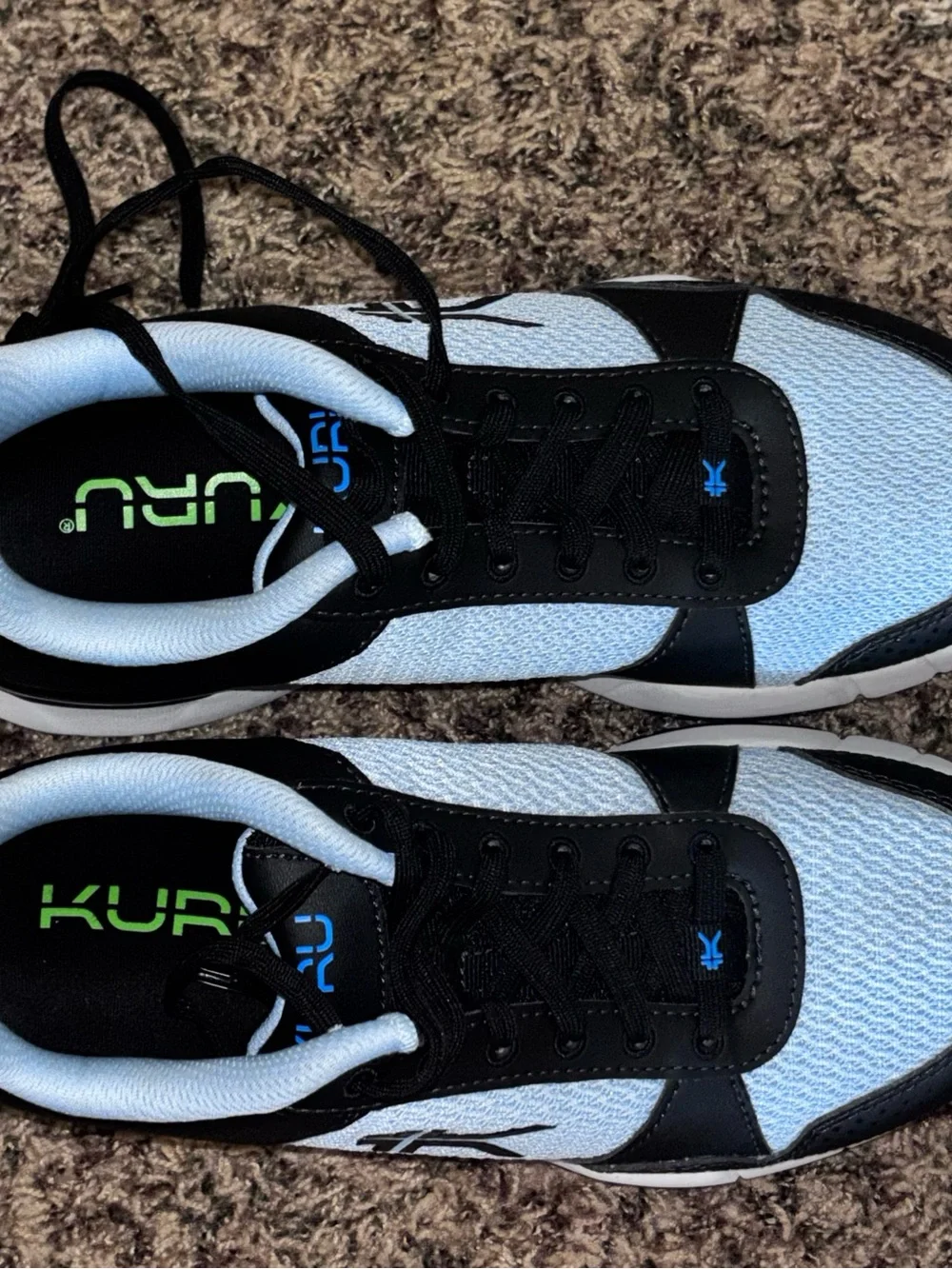 KURU casual athletic